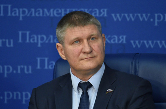 Шеремет предложил Киеву начать консультации по снятию блокады Крыма