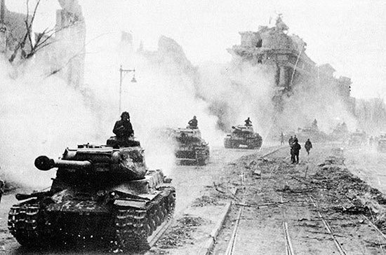 Западные союзники СССР отказались от штурма Берлина