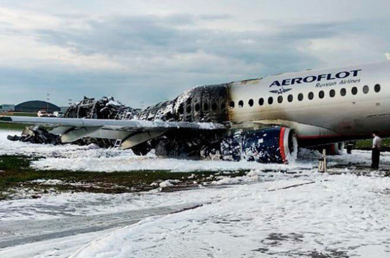 Гражданин США погиб в катастрофе Sukhoi Superjet 100 в аэропорту Шереметьево