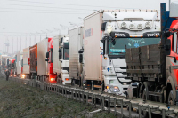 В России летом ограничат движение грузовиков по трассам