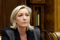 Политолог объяснил успех партии Марин Ле Пен на выборах в Европарламент