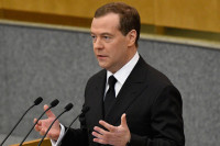 Медведев считает, что беспилотники в будущем могут вытеснить водителей такси
