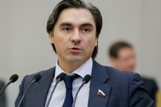 Депутат объяснил отказ в аккредитации RT на конференцию по свободе прессы