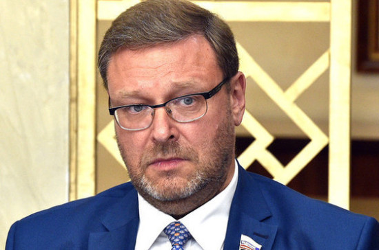 Косачев рассказал о способе остановить войну в Донбассе одним звонком 