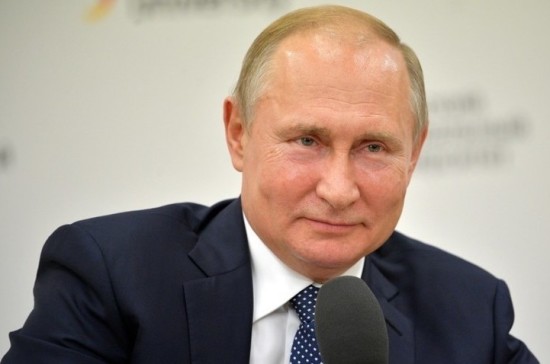 Путин: серьезно ограничивать стоимость топлива опасно