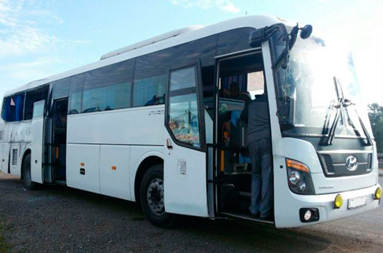 Междугородние автобусы предлагают оборудовать ремнями безопасности для перевозки детей до 5 лет