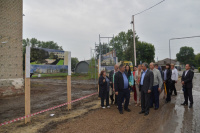 Володин предложил построить школьный бассейн в посёлке Самойловке