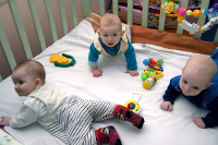 Совет Федерации одобрил закон о пособиях на детей от полутора до трёх лет