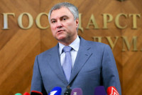 Володин прокомментировал отъезд Порошенко из Украины
