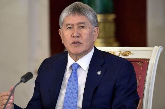 В Киргизии началась операция по задержанию бывшего президента Атамбаева 