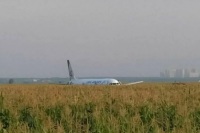 Число пострадавших при аварийной посадке самолета в Подмосковье выросло до 23