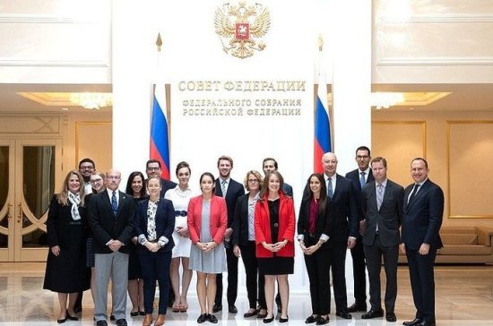 Делегации аппарата конгресса США рассказали в Совфеде о развитии парламентаризма в России