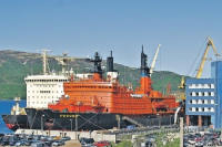 Российский танкер впервые преодолел Северный морской путь на экологичном топливе