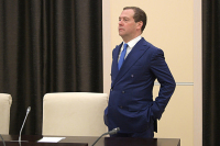 Медведев: проекты о борьбе с картельными сговорами в госзакупках почти готовы 