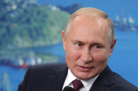 МВД должно пресекать наркопреступления в Интернете, считает Путин