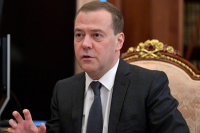 Медведев рассказал о предложении учредить международную премию Менделеева