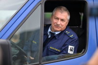 Шофёр рассказал об отзывах на новую форму водителей автобусов в Салехарде