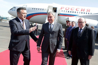 Делегация Госдумы во главе с Вячеславом Володиным прибыла в Узбекистан