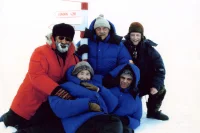 1999 год. Со Станиславом Говорухиным на Северном полюсе. Фото из личного архива А.Н. Чилингарова