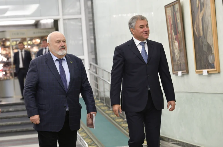 Владимир Малышев и Вячеслав Володин на открытии выставки, посвящённой 100-летию ВГИК