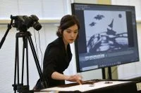 Также посетителям показали процесс покадровой съёмки с применением вулканического песка, кофе и соли на профессиональном станке-просвете
