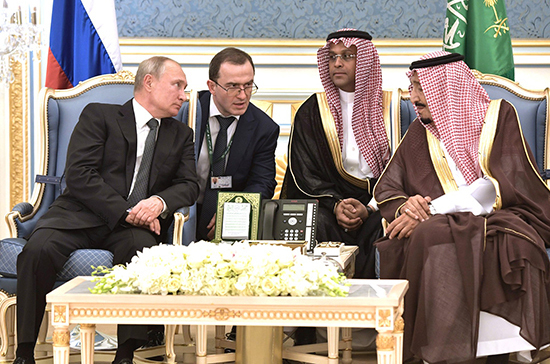 Россия и Саудовская Аравия приняли меморандум об упрощении выдачи виз