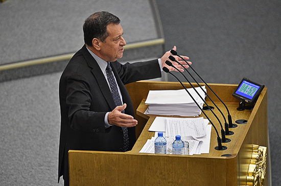 Все предложения Госдумы нашли отражение в проекте федерального бюджета, заявил Макаров
