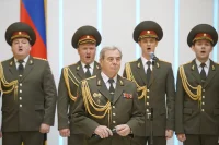 Военный хор на церемонии награждения.
