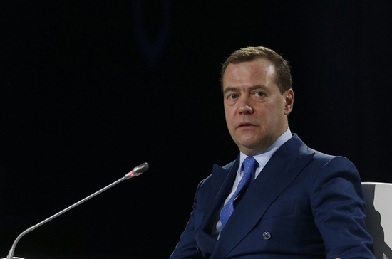 Медведев призвал к росту товарооборота со странами АСЕАН