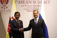 Дмитрий Медведев провёл в Бангкоке встречу с султаном Брунея