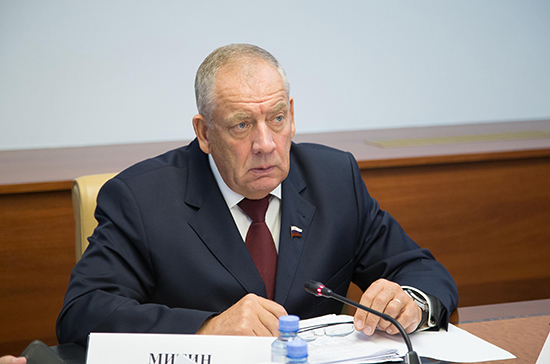 Митин: до 2024 года в России создадут пять агробиотехнопарков