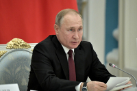 В центре внимания нацпроектов должны быть интересы россиян, заявил Путин