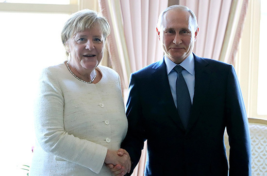 Путин и Меркель подтвердили настрой на дальнейшую поддержку «Северного потока — 2»
