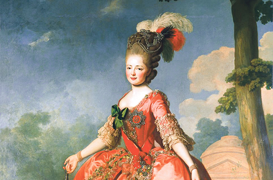 Как прошёл первый модный показ на Руси 