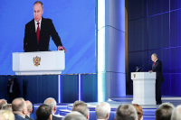 Путин назвал важнейшей задачей кабмина и Центробанка повышение уровня доходов граждан