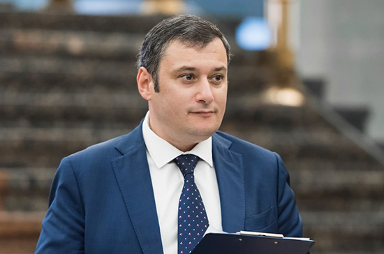 Хинштейн возглавил Комитет Госдумы по информационной политике