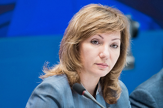 Кравцов зарекомендовал себя хорошим администратором, заявила Тутова