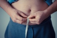 Диетолог заявил о риске заразиться ожирением