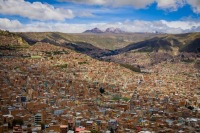 Боливия объявила о приостановке дипломатических отношений с Кубой