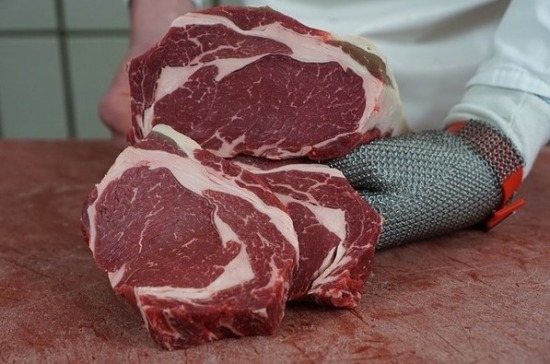 Названы регионы с самым дорогим и дешевым мясом 