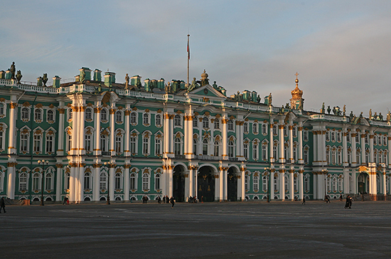 На Дворцовой площади раздадут 10 тысяч лент «Ленинградской Победы»