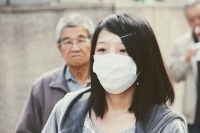 Роспотребнадзор: риска заражения коронавирусом через посылки из КНР нет