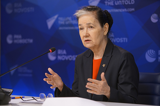 Хованская: идёт вал предложений в рабочую группу по изменениям Конституции