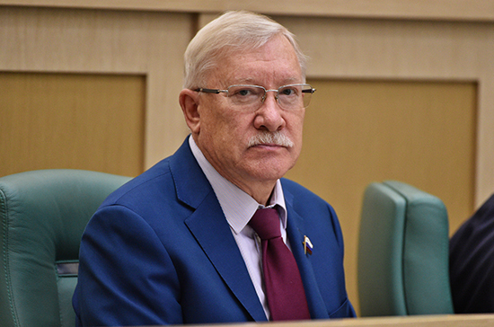 Сенатор объяснил расширение США санкций против России