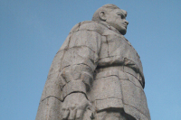 Вандалы осквернили памятник советскому солдату-освободителю в Болгарии