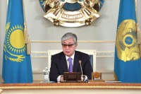Президент Казахстана принял приглашение Путина посетить Москву в День Победы