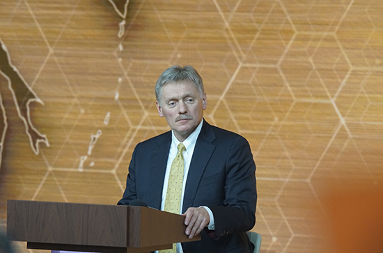 Приглашение Эрдогану посетить Крым остаётся в силе, заявил Песков