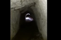 Рабочие обнаружили подземный тоннель в центре Севастополя