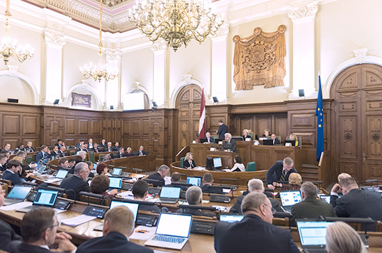 Комиссия сейма Латвии поддержала роспуск Рижской думы