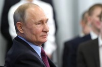 Путин поддержал предложение развивать внеклассные кружки и секции